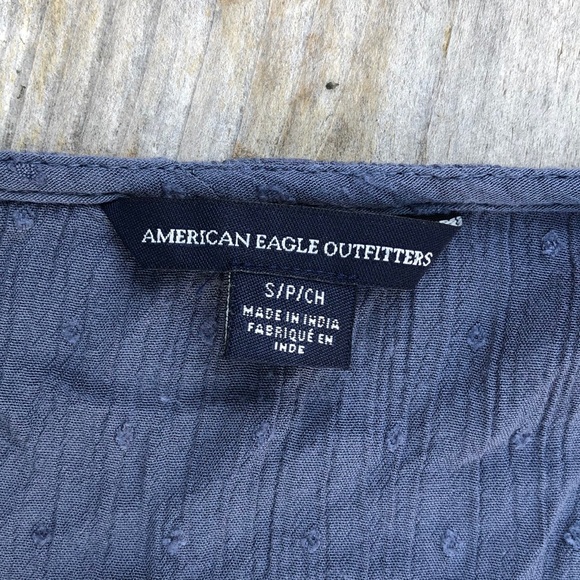 Women’s American Eagle top - Picture 2 of 4